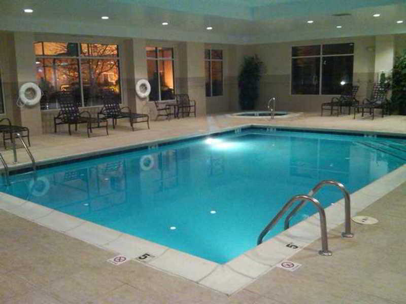 โฮมวูด สวีท บาย ฮิลตัน ริชมอนด์ แอร์พอร์ต Hotel แซนด์สตัน ภายนอก รูปภาพ